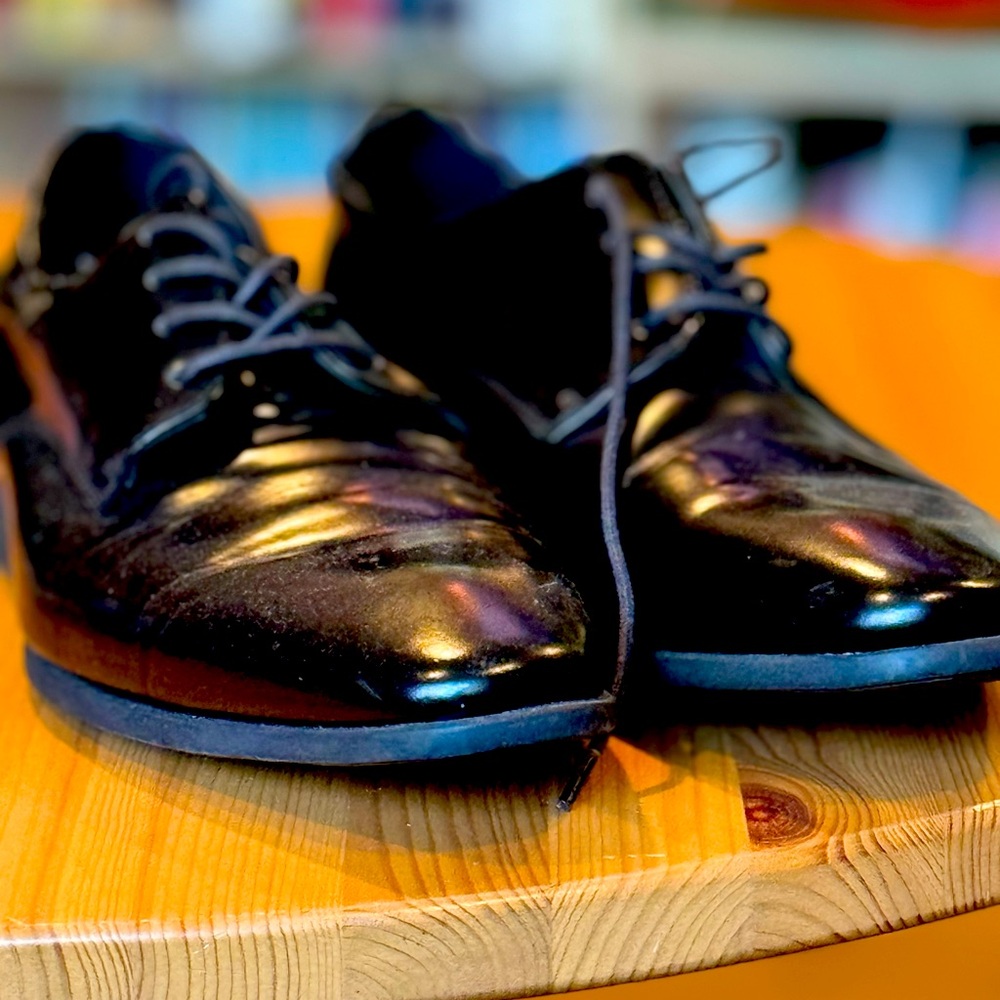 BP. Andrew Plain Toe Leather Derby